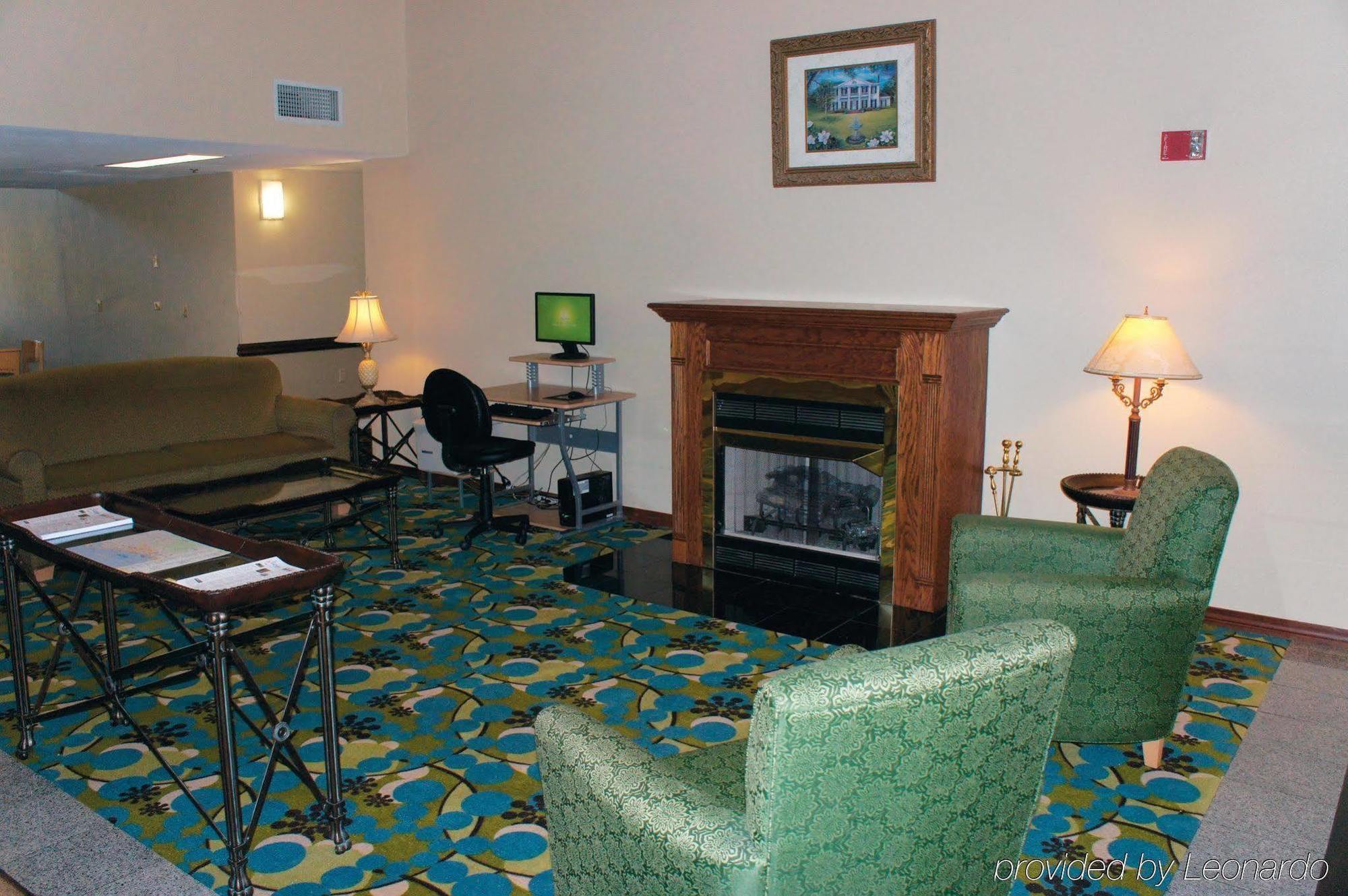 Baymont By Wyndham Moss Point