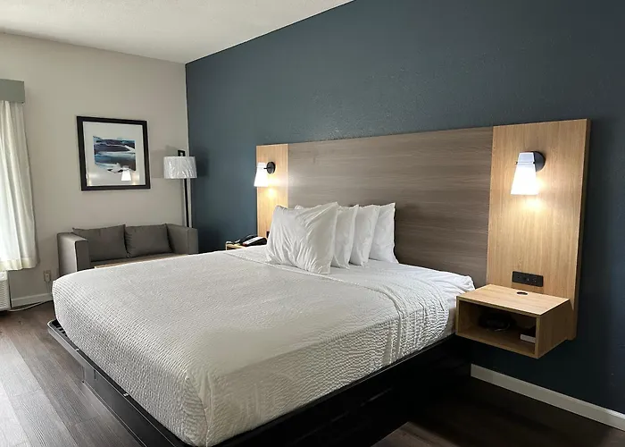 Baymont By Wyndham Moss Point