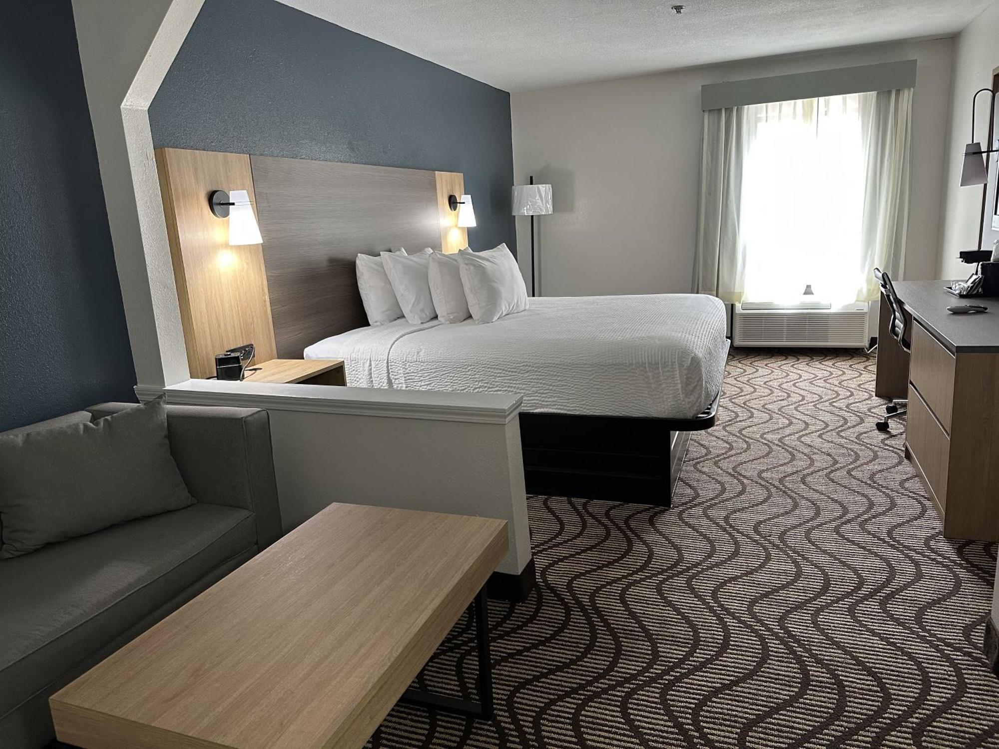 Hotel Baymont By Wyndham Moss Point