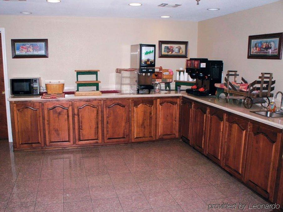 Hotel Baymont By Wyndham Moss Point